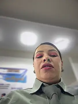 Snapshot of Ariana-07 chatting on January 12, 2026, 1:29 pm Ariana-07 online show from January 12, 2026, 1:29 pm