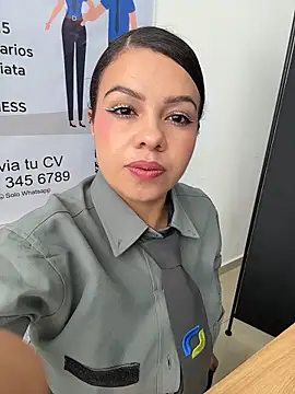 Snapshot of Ariana-07 chatting on February 11, 2026, 1:00 pm Ariana-07 online show from February 11, 2026, 1:00 pm