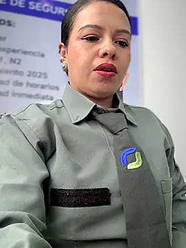 Snapshot of Ariana-07 chatting on November 30, 2025, 2:51 pm Ariana-07 online show from November 30, 2025, 2:51 pm