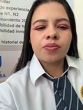 Snapshot of Ariana-07 chatting on February 4, 2026, 1:39 pm Ariana-07 online show from February 4, 2026, 1:39 pm