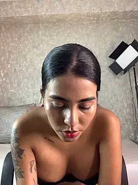 Snapshot of genesissara chatting on March 8, 2026, 2:48 am genesissara online show from March 8, 2026, 2:48 am