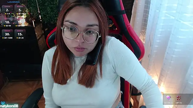 Snapshot of natyk_m chatting on February 23, 2026, 8:53 pm natyk m online show from February 23, 2026, 8:53 pm