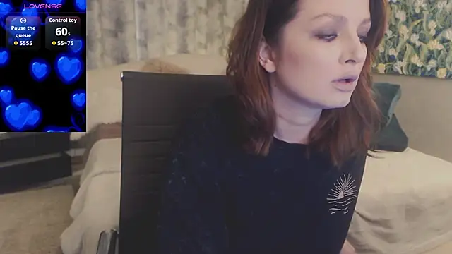 BritneyBarker online show from June 18, 2026, 3:50 pm