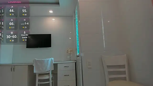 Yuki miiii online show from November 22, 2025, 12:10 am