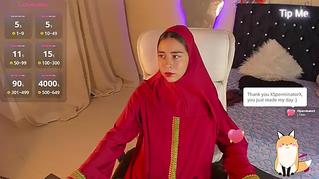 Snapshot of NaylaSaadi chatting on February 17, 2025, 12:27 pm NaylaSaadi online show from February 17, 2025, 12:27 pm