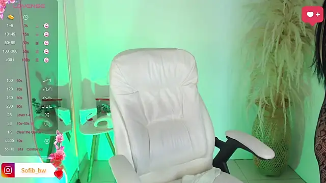 Sofi BBW online show from January 9, 2026, 12:45 pm