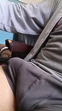 Snapshot of Andre16c chatting on February 27, 2026, 2:17 pm Andre16c online show from February 27, 2026, 2:17 pm