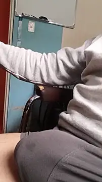 Andre16c online show from December 19, 2025, 9:50 pm