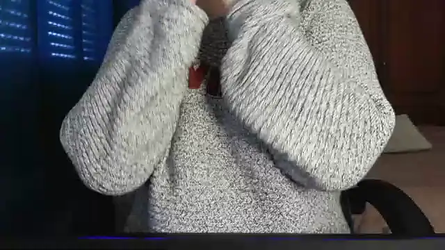 bunnyfox420 online show from December 20, 2025, 3:48 pm