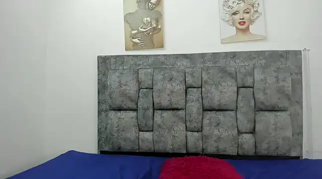 Snapshot of Chloe_sweets chatting on February 5, 2025, 7:50 am Chloe sweets online show from February 5, 2025, 7:50 am