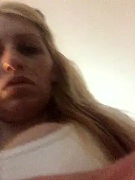 Snapshot of barbieinbondage7 chatting on January 13, 2026, 7:18 pm barbieinbondage7 online show from January 13, 2026, 7:18 pm