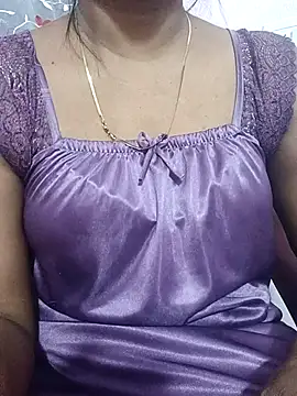 Snapshot of Vedha_Vedhika chatting on October 5, 2025, 4:53 pm Vedha Vedhika online show from October 5, 2025, 4:53 pm