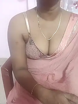 Snapshot of Vedha_Vedhika chatting on October 18, 2025, 9:33 am Vedha Vedhika online show from October 18, 2025, 9:33 am