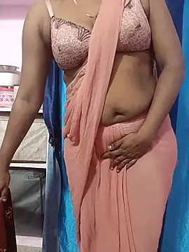 Snapshot of Vedha_Vedhika chatting on September 12, 2025, 1:22 pm Vedha Vedhika online show from September 12, 2025, 1:22 pm