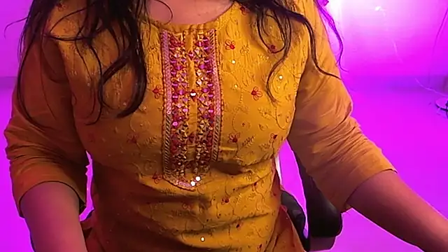 Snapshot of Gagankaur chatting on February 26, 2025, 10:27 am Gagankaur online show from February 26, 2025, 10:27 am