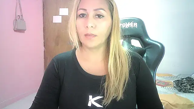 mariana0x online show from February 27, 2026, 1:44 pm