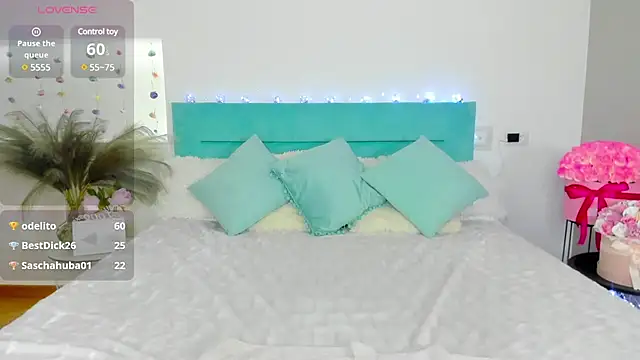 Snapshot of mars_elina_ chatting on February 18, 2025, 10:27 am mars elina online show from February 18, 2025, 10:27 am