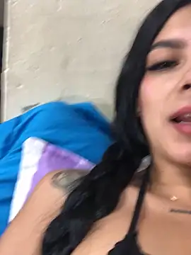 Madeline Cooper08 online show from December 15, 2025, 6:14 pm