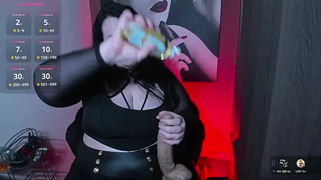 QueenOfHaze online show from April 16, 2026, 9:26 pm