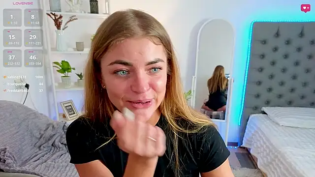 Donna Sun online show from March 17, 2025, 10:38 am