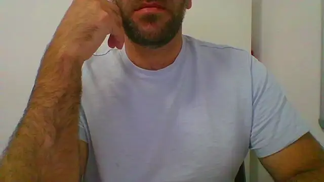 Snapshot of _tuga_man_ chatting on September 25, 2025, 1:06 pm tuga man online show from September 25, 2025, 1:06 pm