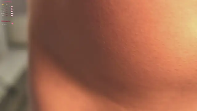 cinnamon crisss online show from June 1, 2026, 10:31 pm