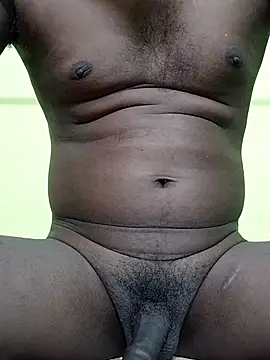 kingg4545 online show from October 5, 2025, 4:47 am