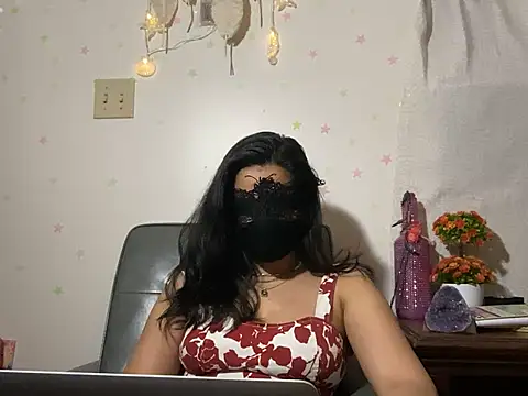 Snapshot of desiiiinigal chatting on January 31, 2026, 11:25 pm desiiiinigal online show from January 31, 2026, 11:25 pm