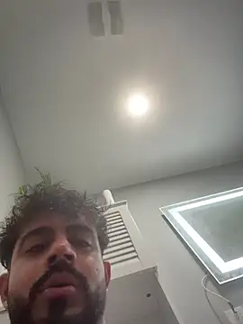 lovehairymen1234 online show from October 28, 2025, 3:11 pm