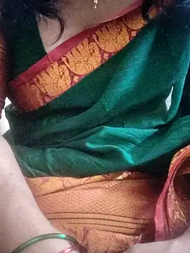 Snapshot of laxmitelugu78 chatting on September 27, 2025, 6:41 am laxmitelugu78 online show from September 27, 2025, 6:41 am