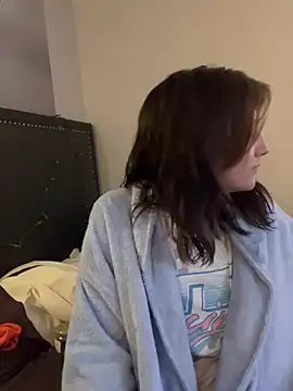 PhattPinxkTaco online show from February 1, 2025, 4:54 pm