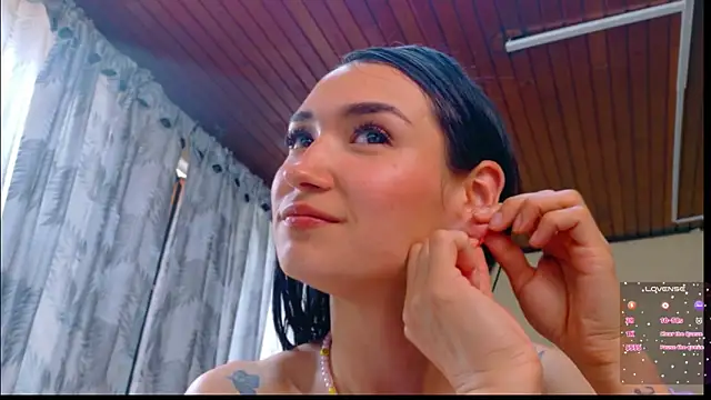 Sofii cutee online show from January 5, 2026, 5:27 pm