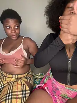 Boneca25 online show from February 6, 2026, 9:49 am