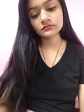 Tanu-00 online show from November 15, 2025, 2:21 pm