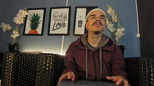 kaletattoo online show from December 20, 2025, 11:13 am