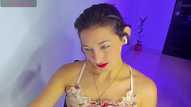 vicky  skinny 1 online show from March 13, 2025, 1:50 pm