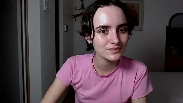 Snapshot of AmelieBanshee chatting on November 22, 2025, 8:02 am AmelieBanshee online show from November 22, 2025, 8:02 am