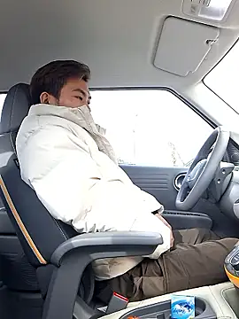 Snapshot of Doh728 chatting on November 25, 2025, 12:55 am Doh728 online show from November 25, 2025, 12:55 am