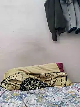 letsfunss008 online show from February 13, 2025, 4:22 am