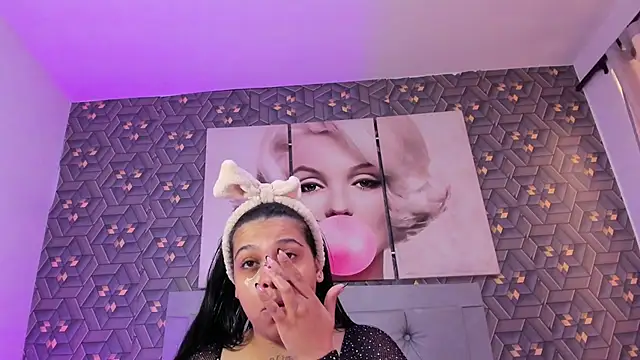 Snapshot of Emily_rivera78 chatting on February 5, 2026, 6:37 pm Emily rivera78 online show from February 5, 2026, 6:37 pm