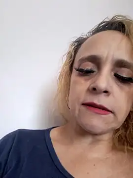 Snapshot of VICTORIAHANK_ chatting on February 25, 2026, 6:41 pm VICTORIAHANK online show from February 25, 2026, 6:41 pm