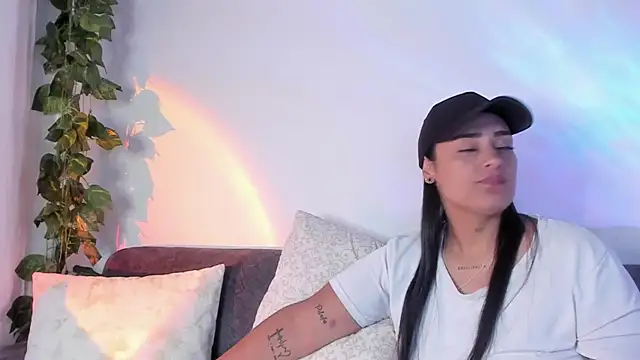 my melody online show from November 9, 2025, 6:17 am