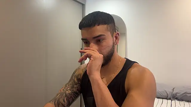 lorenzo blanc online show from March 4, 2025, 10:49 pm