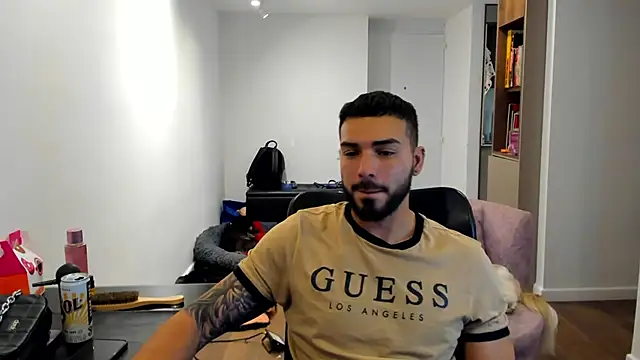 lorenzo blanc online show from February 25, 2025, 6:03 am