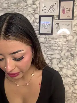 Miss karol online show from April 2, 2026, 6:25 pm