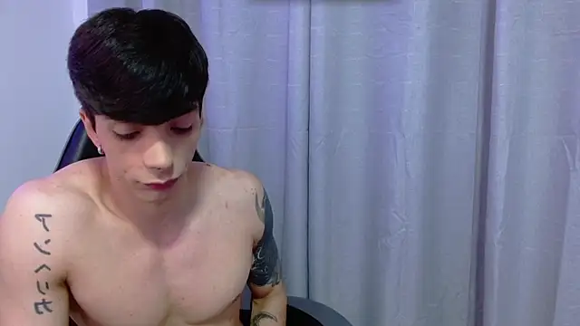 H3ll B0I online show from September 25, 2025, 8:53 am