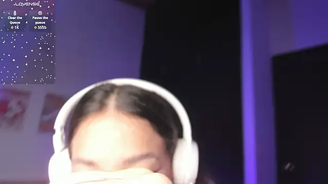 sabrinamoonie online show from September 21, 2025, 2:00 pm