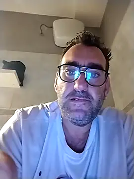 Snapshot of Hardasanut chatting on October 9, 2025, 9:59 pm Hardasanut online show from October 9, 2025, 9:59 pm