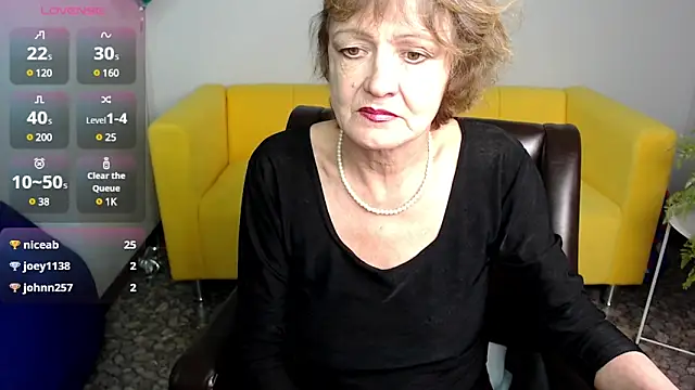 Snapshot of SexyGrandma_ chatting on February 24, 2025, 5:20 pm SexyGrandma online show from February 24, 2025, 5:20 pm