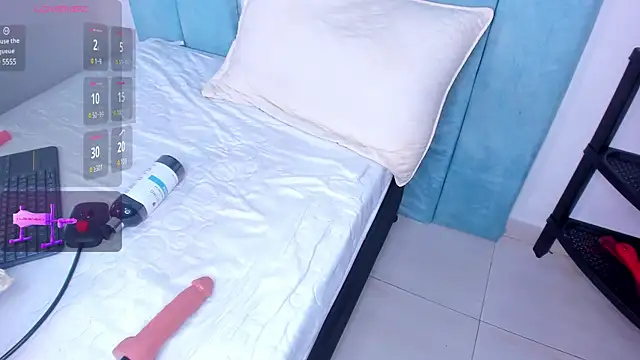 AlexxaSmall online show from March 5, 2025, 3:07 pm